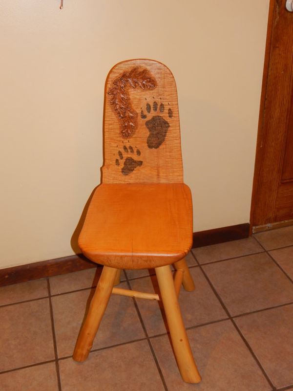 Ayı ayakizli akçaağaç sandalye