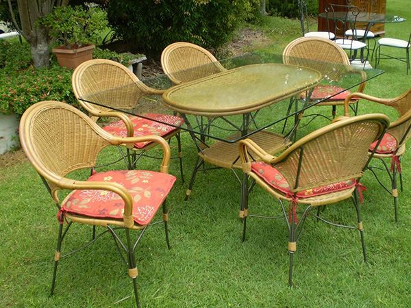 Hasırlı ve Camlı Dikdörtgen Ferforje Masa