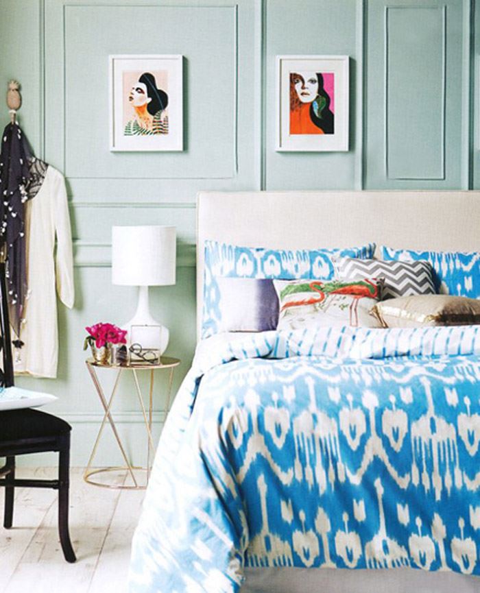 Pastel mavi tonlarda yatak odası